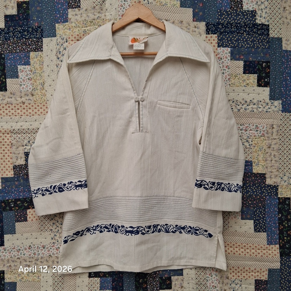 Vintage 60s 70s Iolani Hawaiian Beau Tiki Tunic Resort Wear Frog Button Close